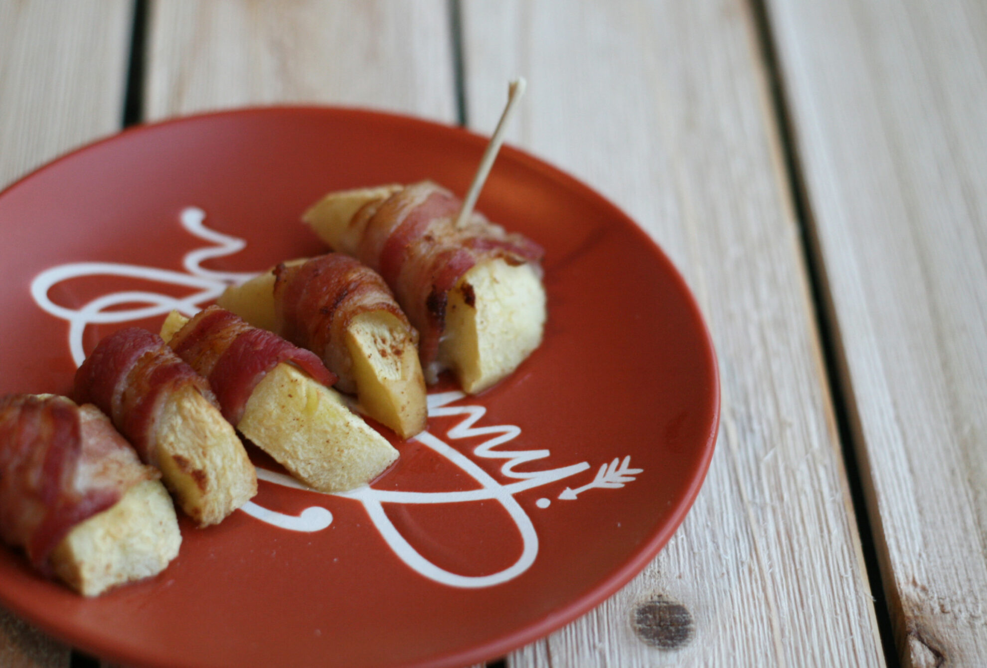 Pumpkin Spice Bacon Wrapped Apples