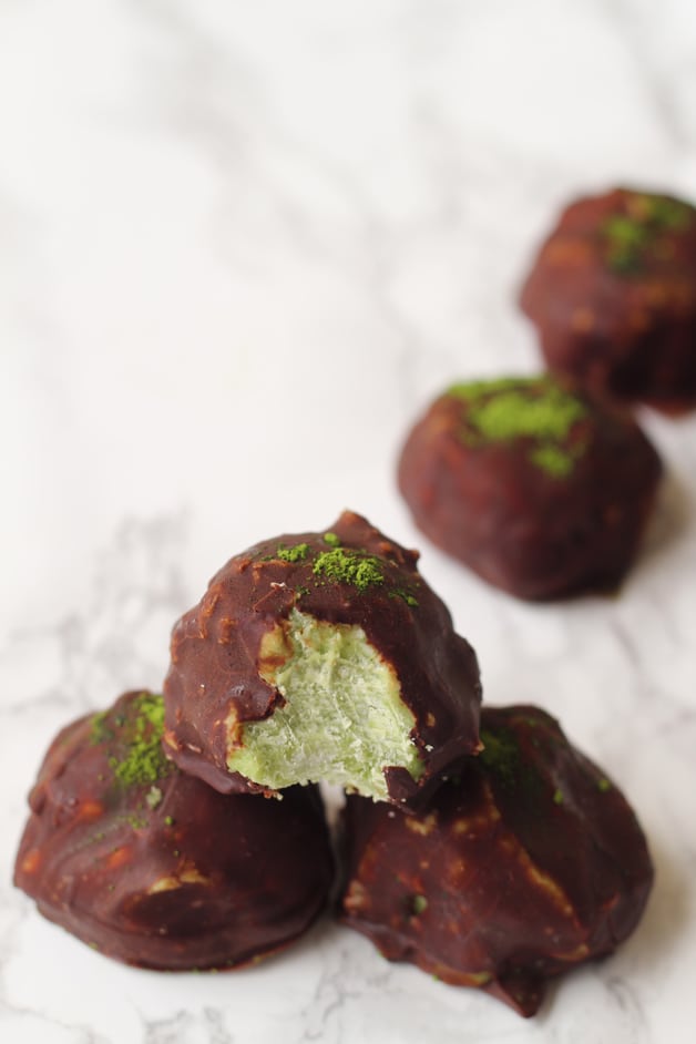 Chocolate Matcha Energy Balls (Paleo, Autoimmune Paleo, Vegan ...