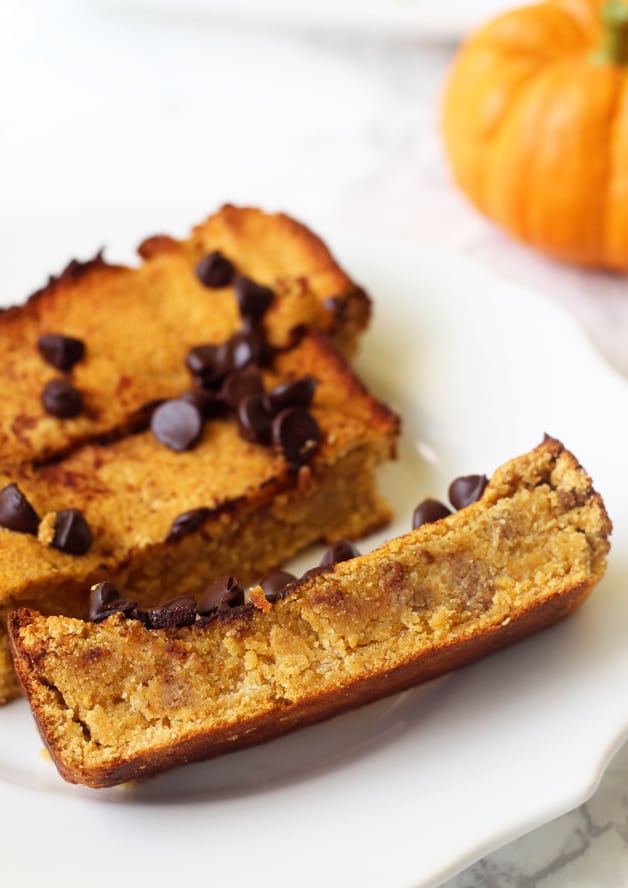 Paleo Chocolate Chip Pumpkin Bread (AIP, Gluten Free)