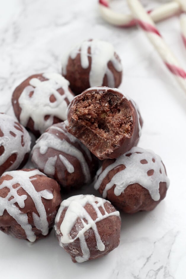 Paleo Chocolate Peppermint Truffles (AIP) - Unbound Wellness