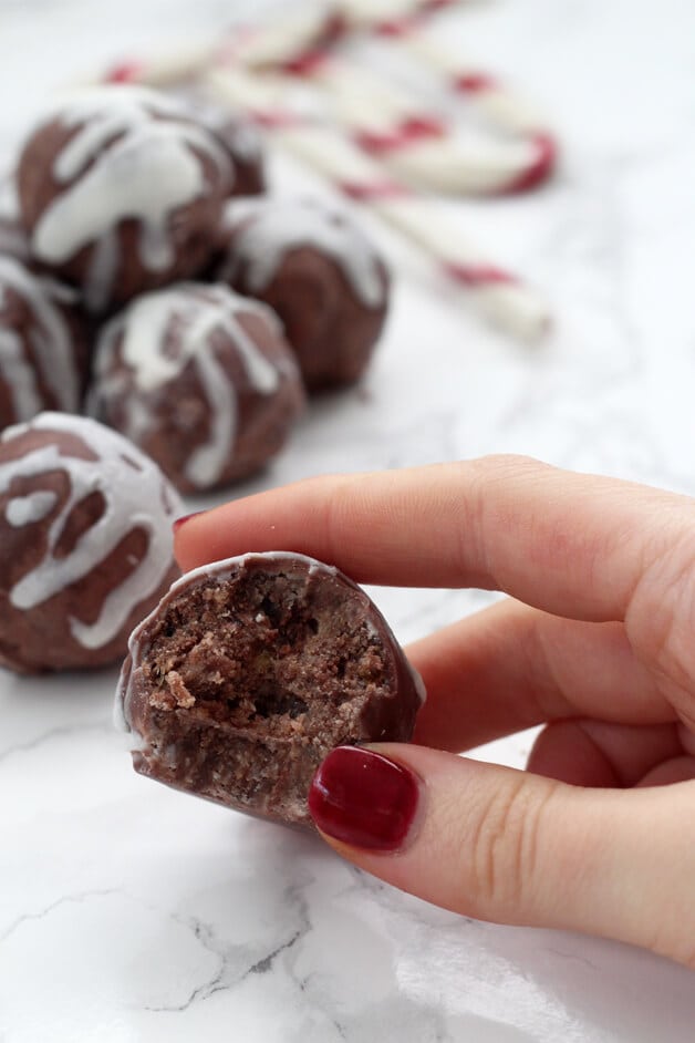 Paleo Chocolate Peppermint Truffles (AIP) - Unbound Wellness