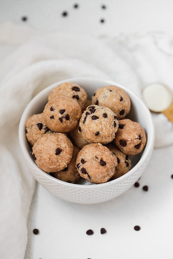 Chocolate Chip Protein Bites Mix