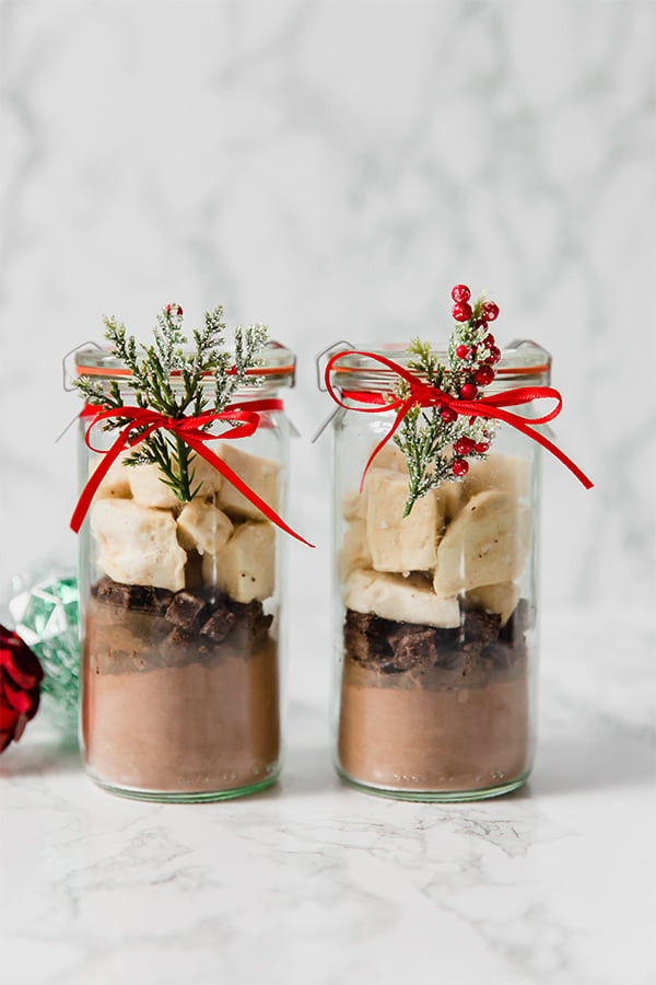 Peppermint Hot Cocoa Gift Jars - Artful Homemaking