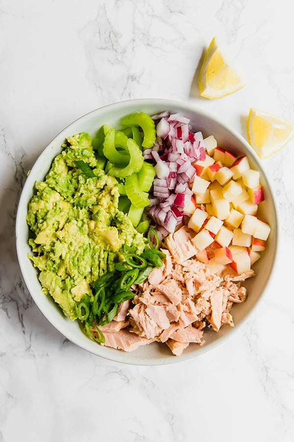 https://unboundwellness.com/wp-content/uploads/2019/03/tuna_salad_1.jpg