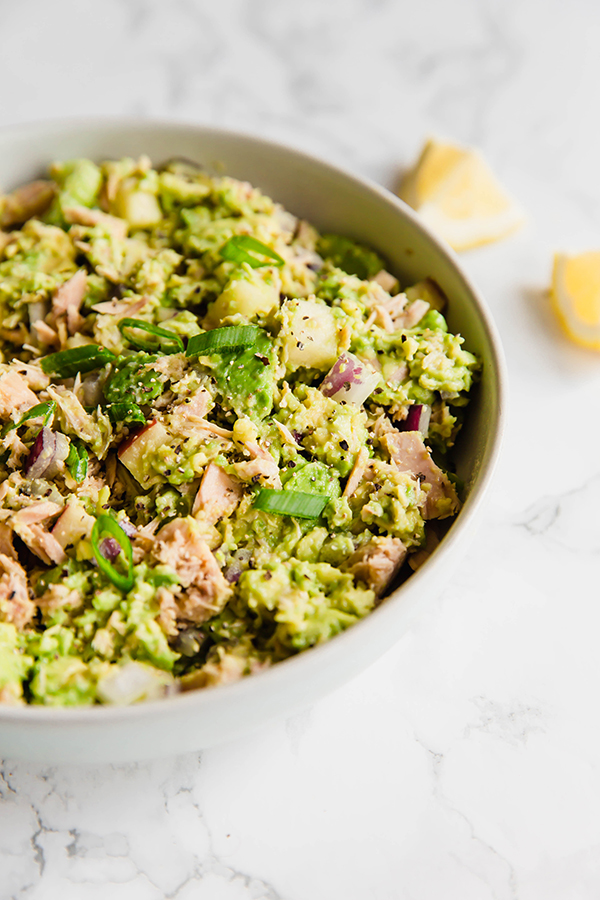 https://unboundwellness.com/wp-content/uploads/2019/03/tuna_salad_3.jpg