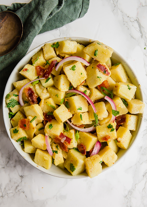 https://unboundwellness.com/wp-content/uploads/2019/05/potatosalad4-1.jpg