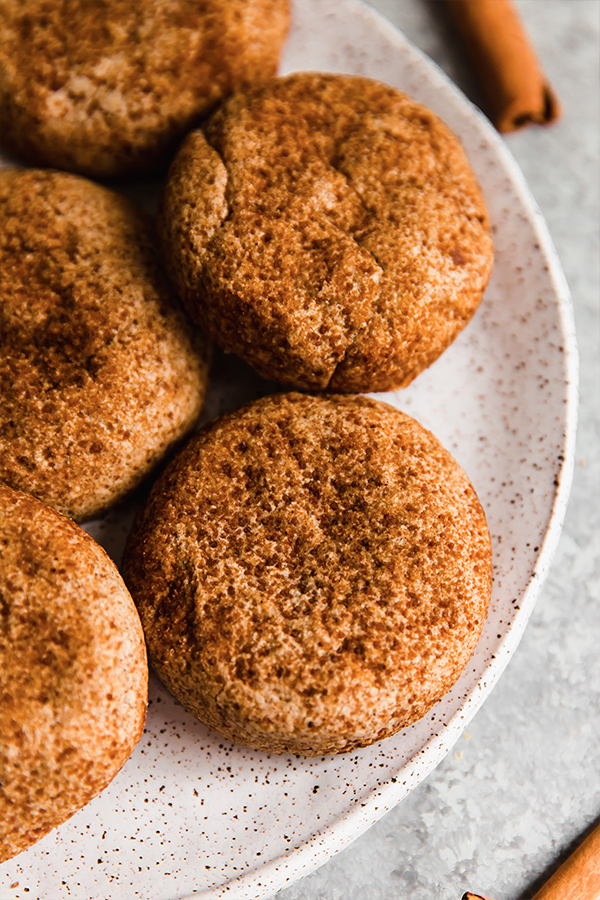 A plate of chai snickerdoodle cookies.