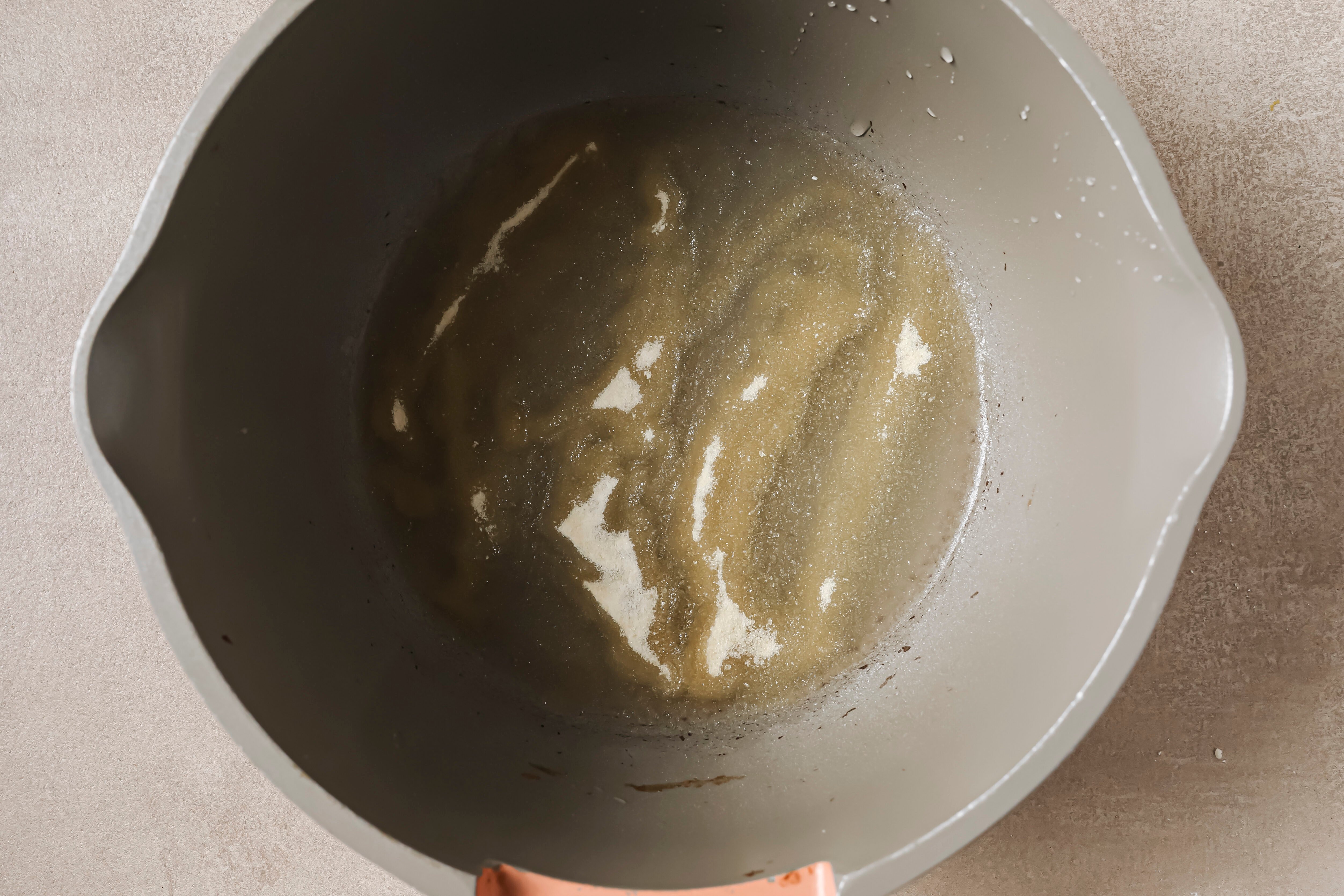 Gelatin egg in a pot 