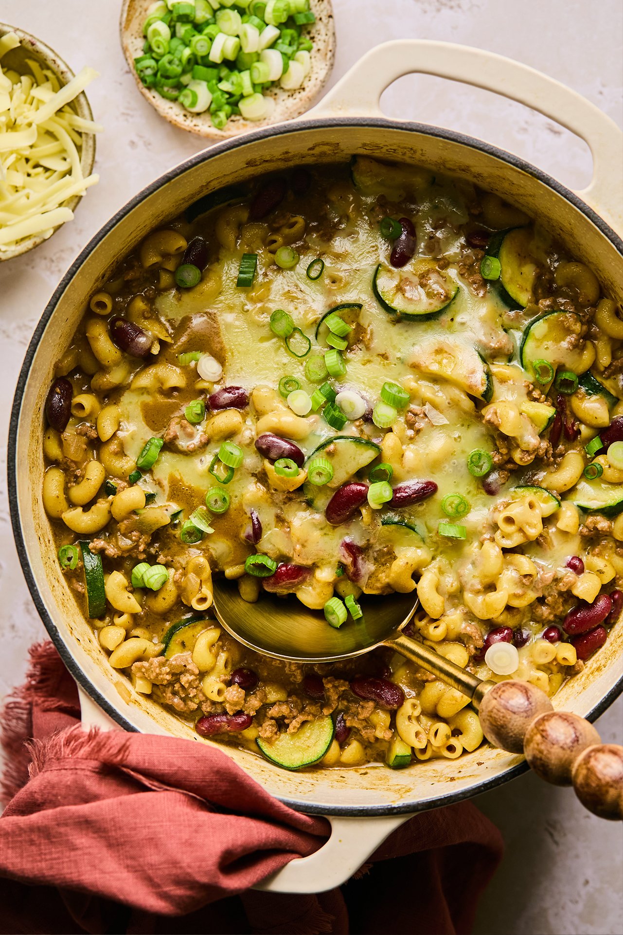 gluten free chili mac in a pot